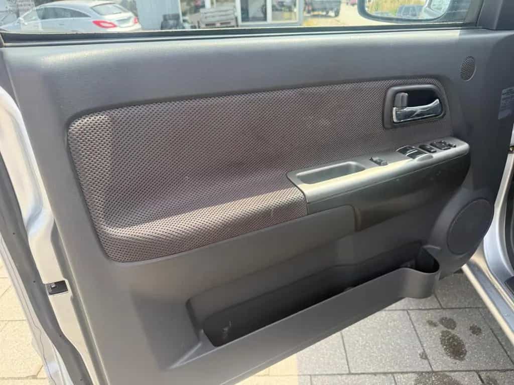 Isuzu D-Max Single Cab Basis 4WD 05/2009-photo-11