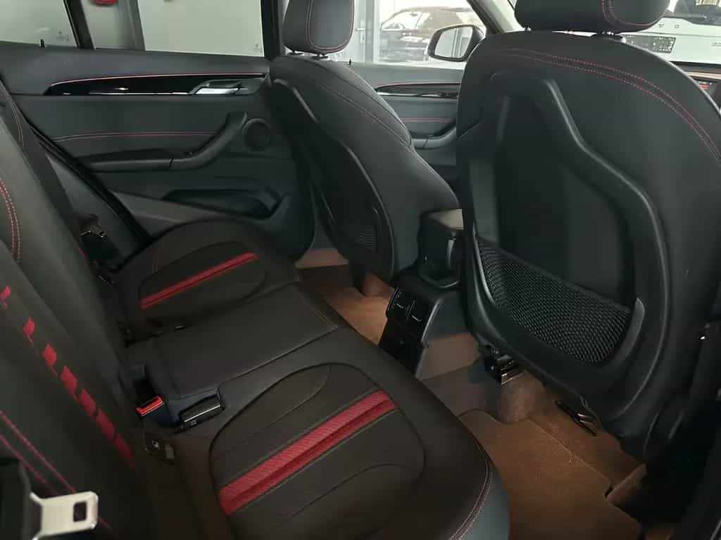 BMW X1 xDrive 20 i Sport Line /Fernlichtass./LED/ 05/2017-photo-18