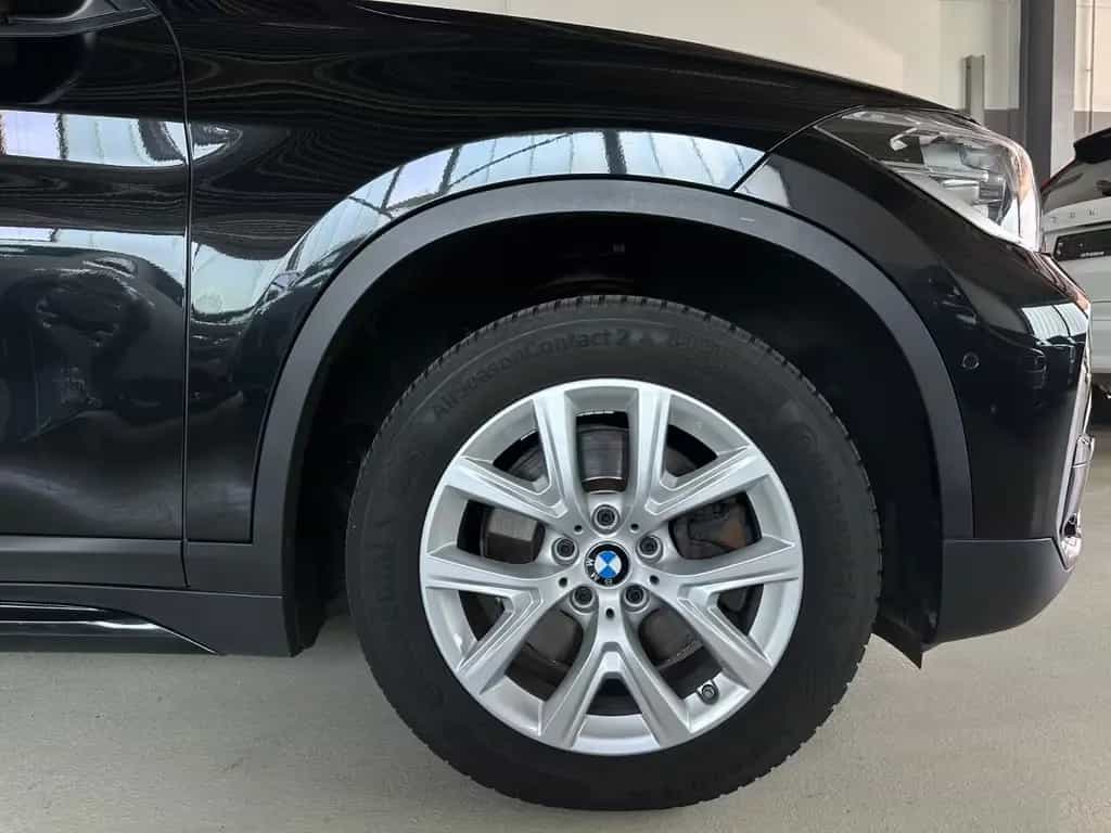 BMW X1 xDrive 20 i Sport Line /Fernlichtass./LED/ 05/2017-photo-3