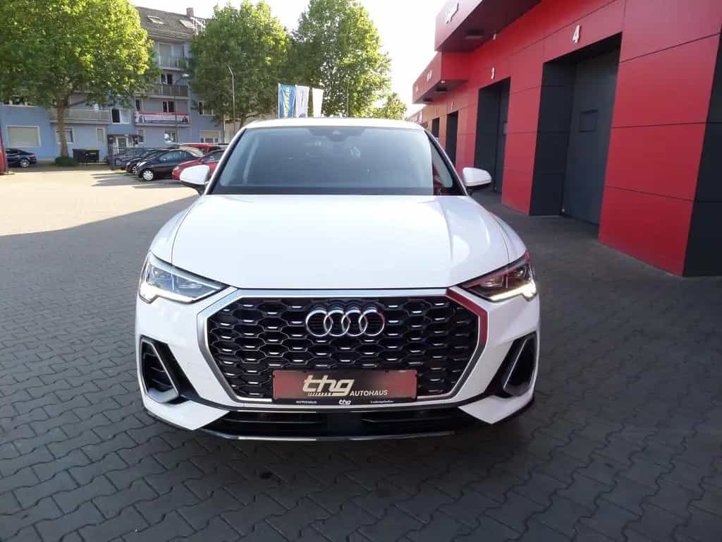 Audi Q3 Sportback 35 TFSI S line AUTOMATIK-NAVI 02/2021-photo-2