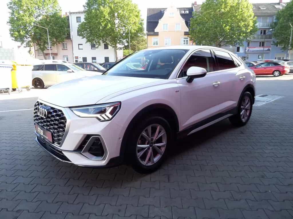 Audi Q3 Sportback 35 TFSI S line AUTOMATIK-NAVI 02/2021-photo-3