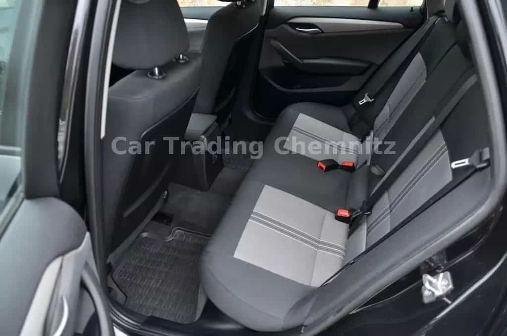 BMW X1 18 i sDrive Klimaautomatik Bi-Xenon 1.Hand 04/2010-photo-11