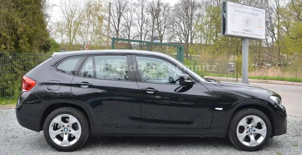 BMW X1 18 i sDrive Klimaautomatik Bi-Xenon 1.Hand 04/2010-photo-3