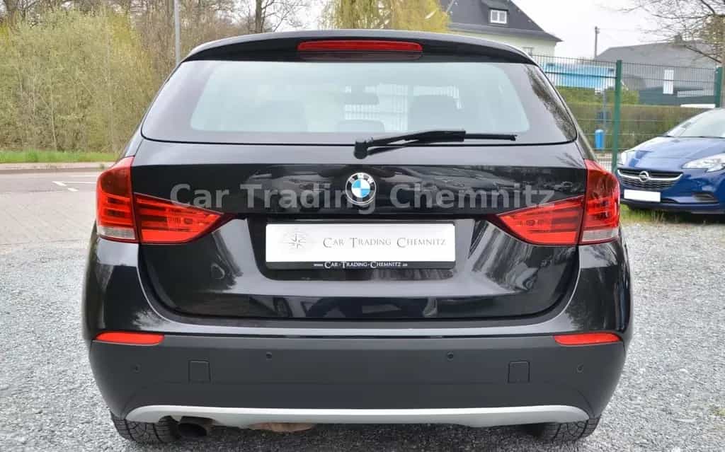 BMW X1 18 i sDrive Klimaautomatik Bi-Xenon 1.Hand 04/2010-photo-5