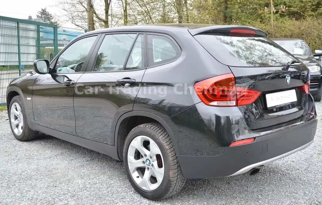 BMW X1 18 i sDrive Klimaautomatik Bi-Xenon 1.Hand 04/2010-photo-6