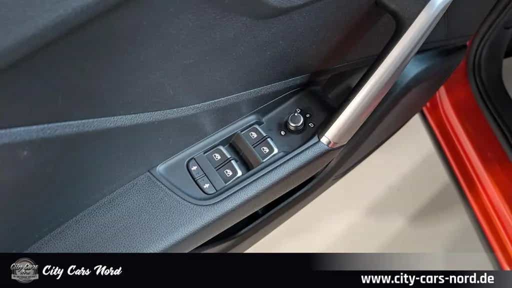 Audi Q2 basis 1.4 TFSI S-Tronic LED+MMI+TEMPOMAT+PDC 02/2017-photo-10