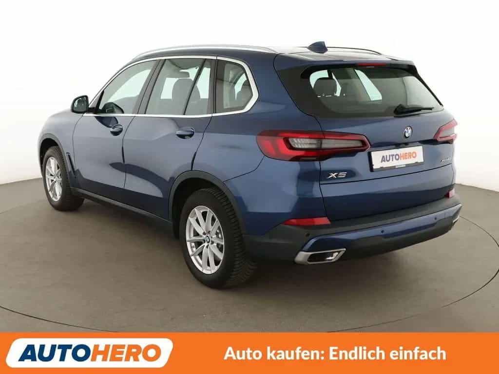BMW X5 xDrive 40i Mild-Hybrid Aut.*NAV*ACC*360CAM*PDC* 07/2021-photo-3