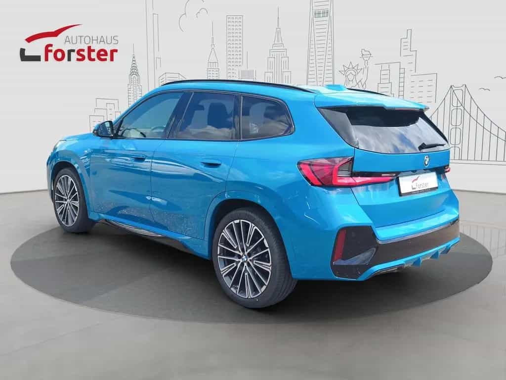 BMW X1 23d xDrive M Sport AHK Panodach 20 Zoll 09/2024-photo-5