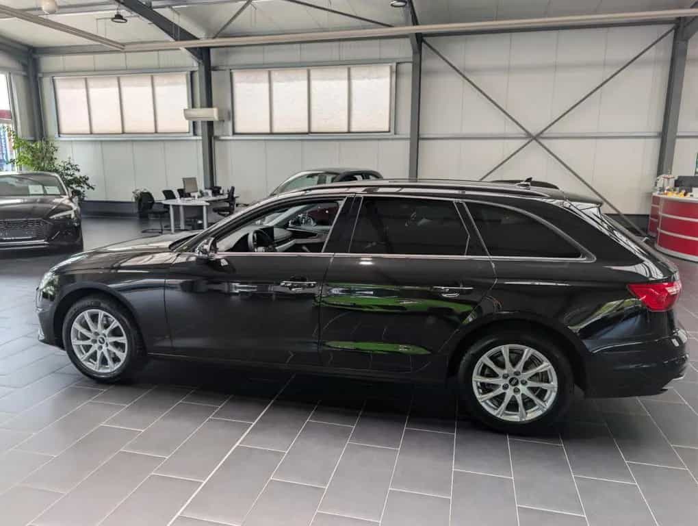 Audi A4 Avant 35 TFSI S tronic 1.Hand 10/2022-photo-7