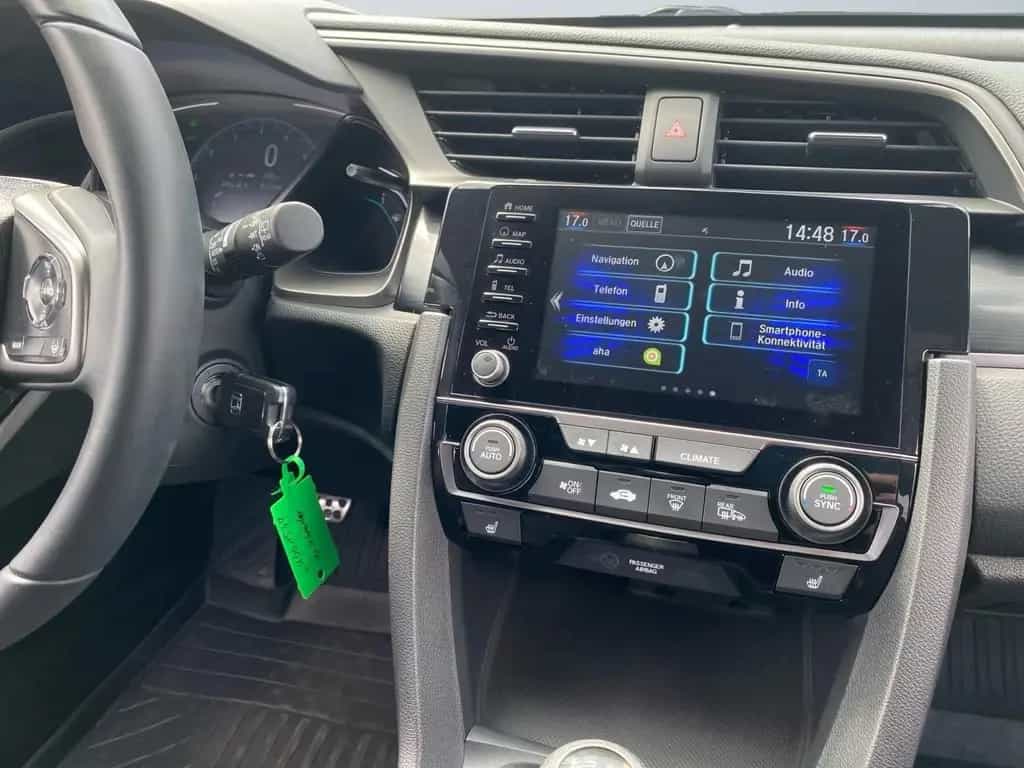 Honda Civic Elegance 1.0 VTEC ACC+2xKlima+SHZ+NAVI 09/2020-photo-8