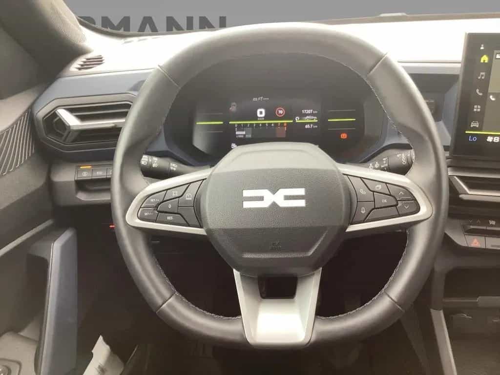 Dacia Duster III 1.2 130 Journey TCe 1ney CAM*LED*NAVI 05/2024-photo-9