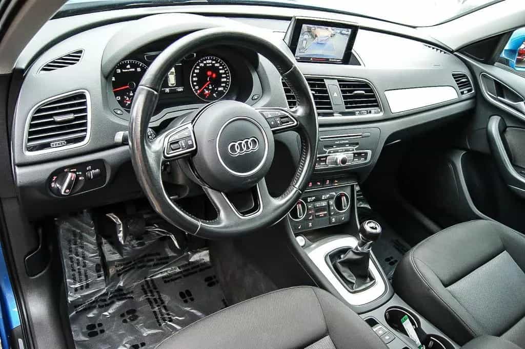 Audi Q3 14 TFSI S-LINE PANORAMA LED KAMERA MMI 1.HAND 05/2016-photo-8