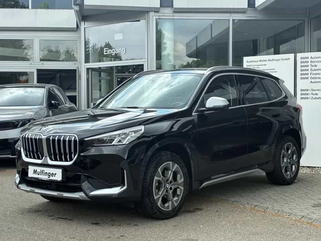 BMW X1 x23i Kamera PanoD.Aktivs+Massage Widescreen 06/2023-photo-1