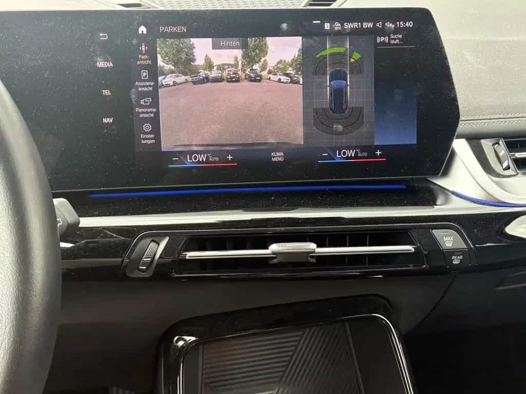 BMW X1 x23i Kamera PanoD.Aktivs+Massage Widescreen 06/2023-photo-10