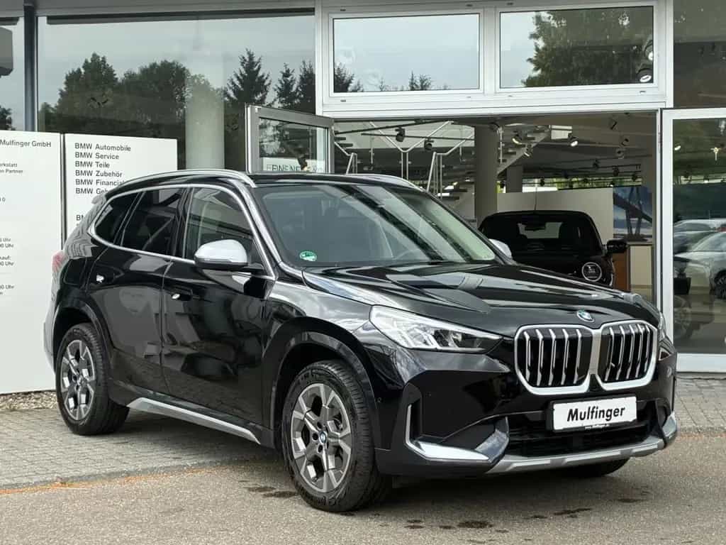 BMW X1 x23i Kamera PanoD.Aktivs+Massage Widescreen 06/2023-photo-3