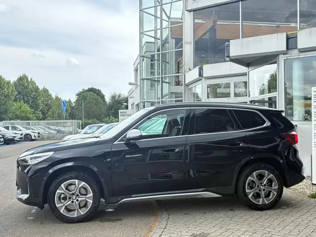 BMW X1 x23i Kamera PanoD.Aktivs+Massage Widescreen 06/2023-photo-4