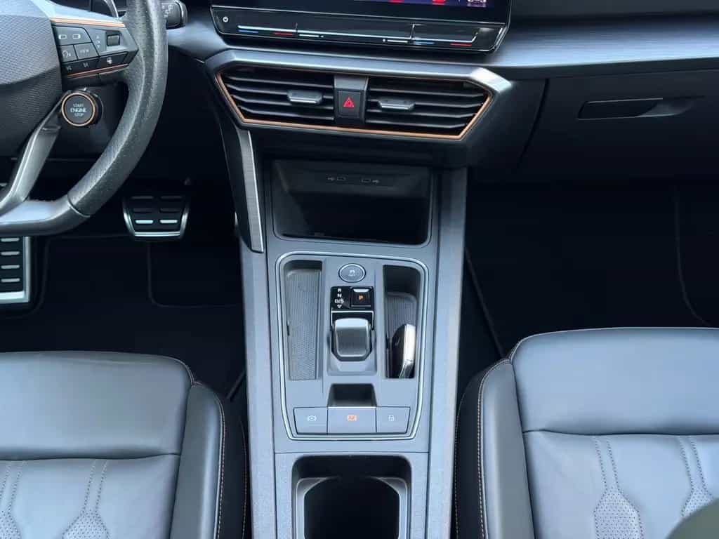 Cupra Formentor VZ 4Drive/PANO/LED/ACC/RCAM/AHK 06/2022-photo-24