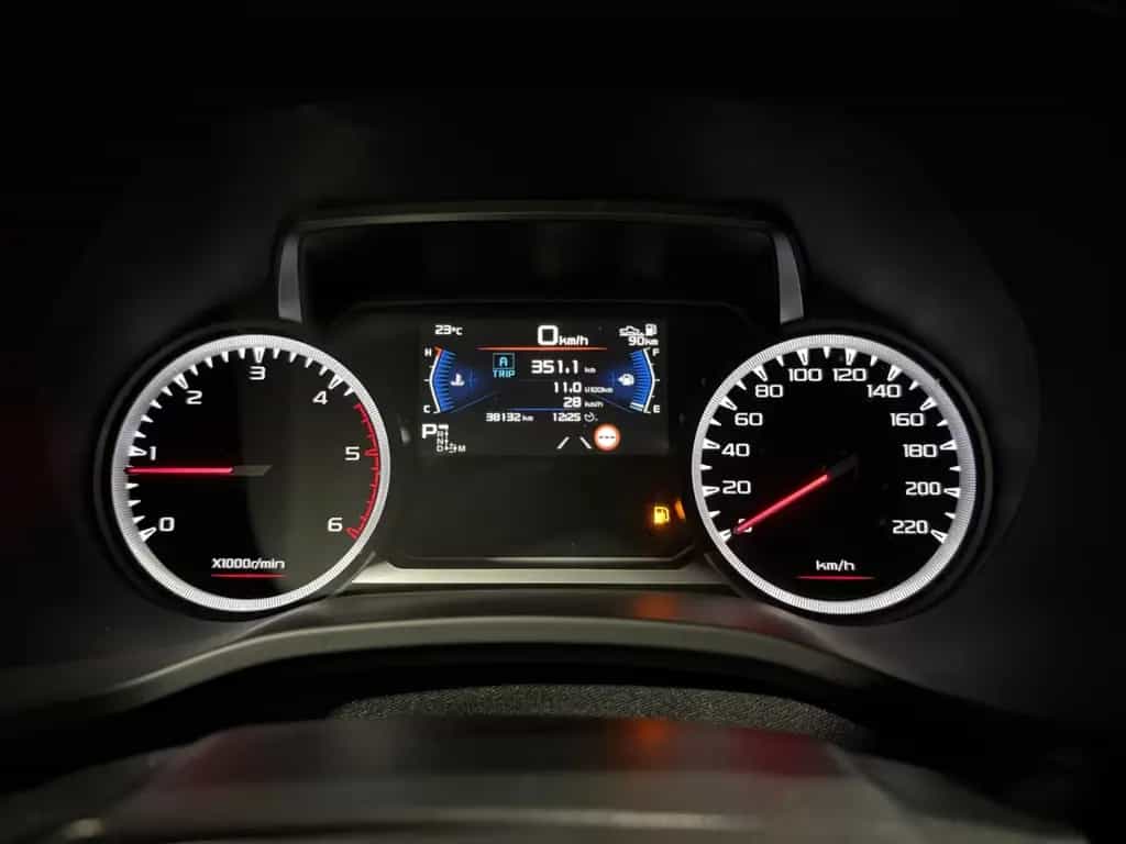 Isuzu D-Max Double Cab 4WD V-CROSS *Automatik*Leder* 05/2023-photo-11