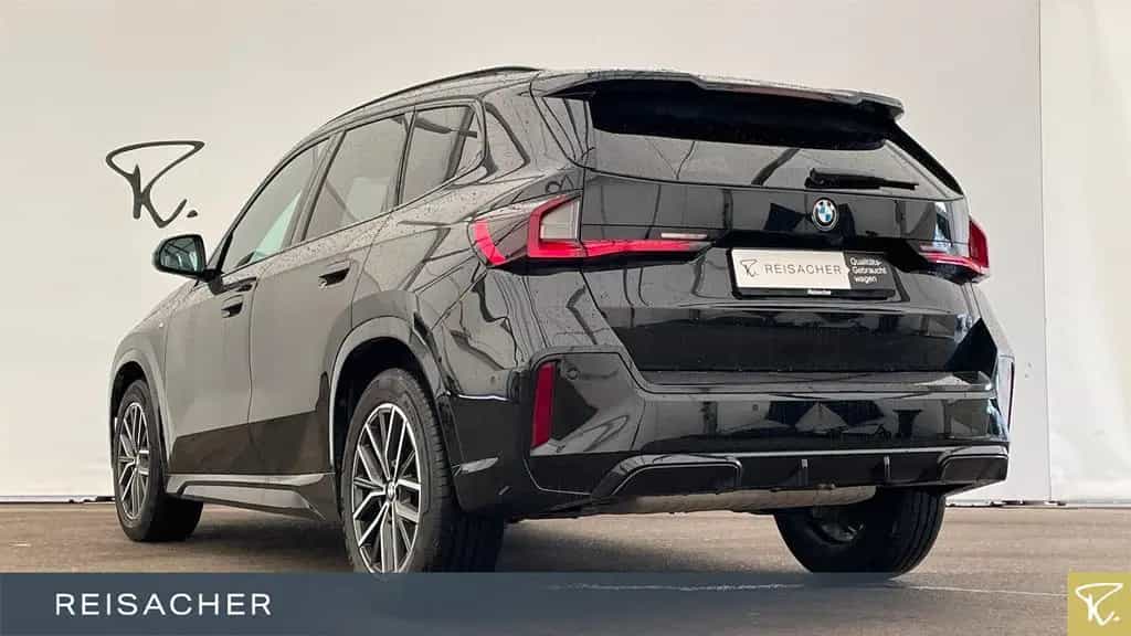 BMW X1 sDrive18i A M-Sport AHK RFK PDC Memory 18"LM 05/2023-photo-1