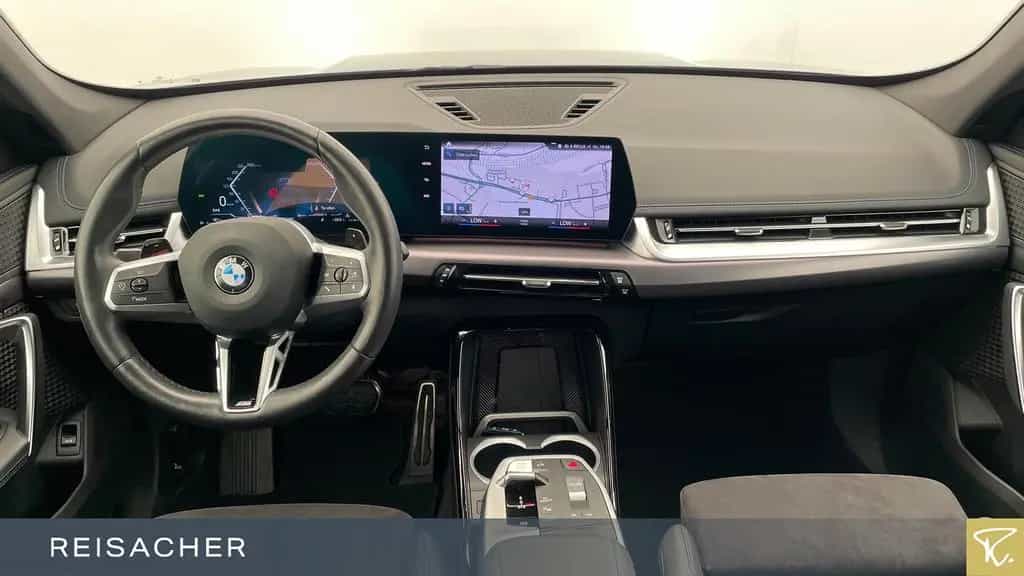 BMW X1 sDrive18i A M-Sport AHK RFK PDC Memory 18"LM 05/2023-photo-5
