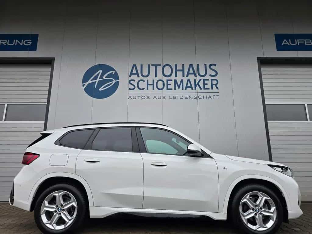 BMW X1 18i sDrive M Sport*Pano,RFK,ACC,H&K,el-Sitze 07/2024-photo-2
