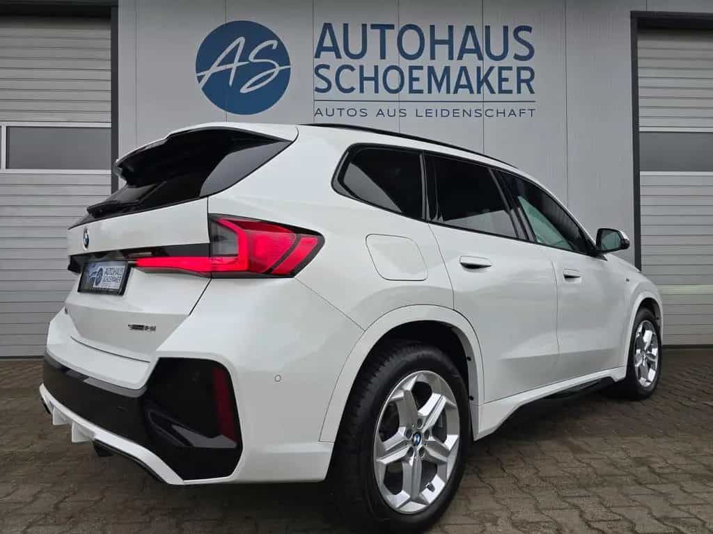 BMW X1 18i sDrive M Sport*Pano,RFK,ACC,H&K,el-Sitze 07/2024-photo-3