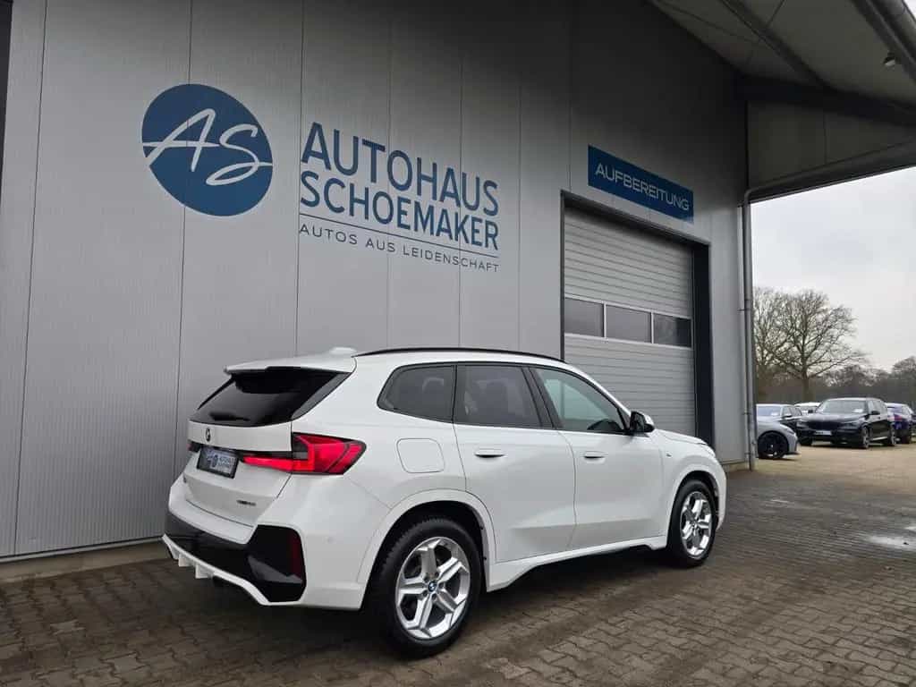 BMW X1 18i sDrive M Sport*Pano,RFK,ACC,H&K,el-Sitze 07/2024-photo-6