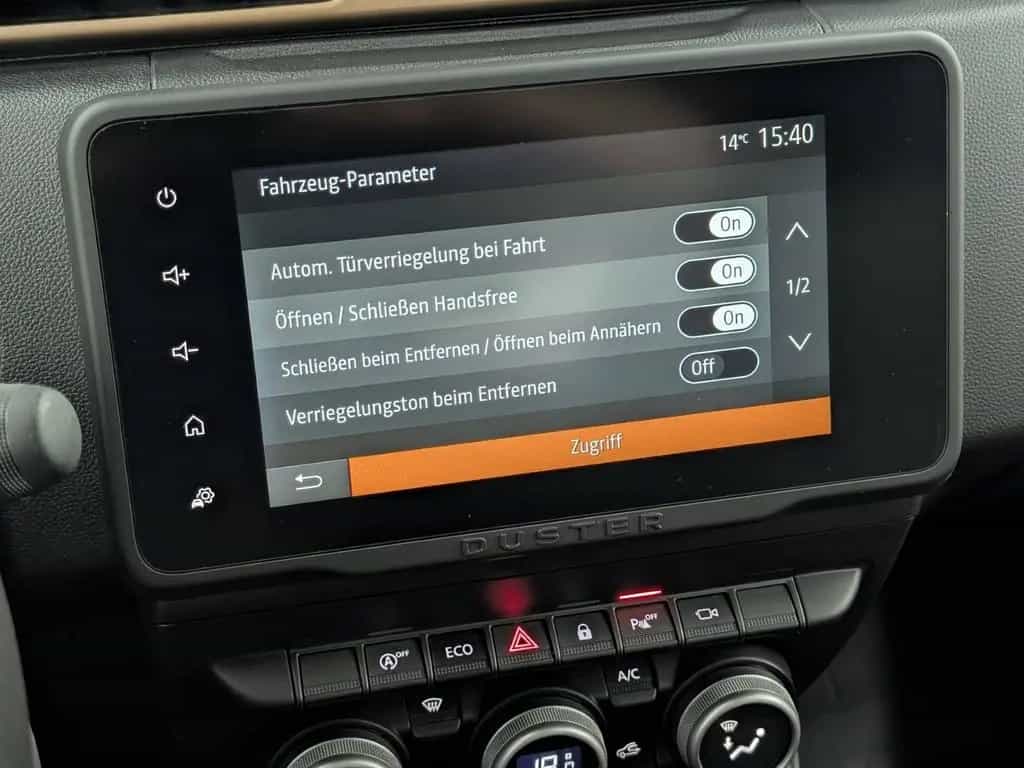 Dacia Duster 1.3 TCe 150 EDC Extreme AHK Allwetter 12/2023-photo-23