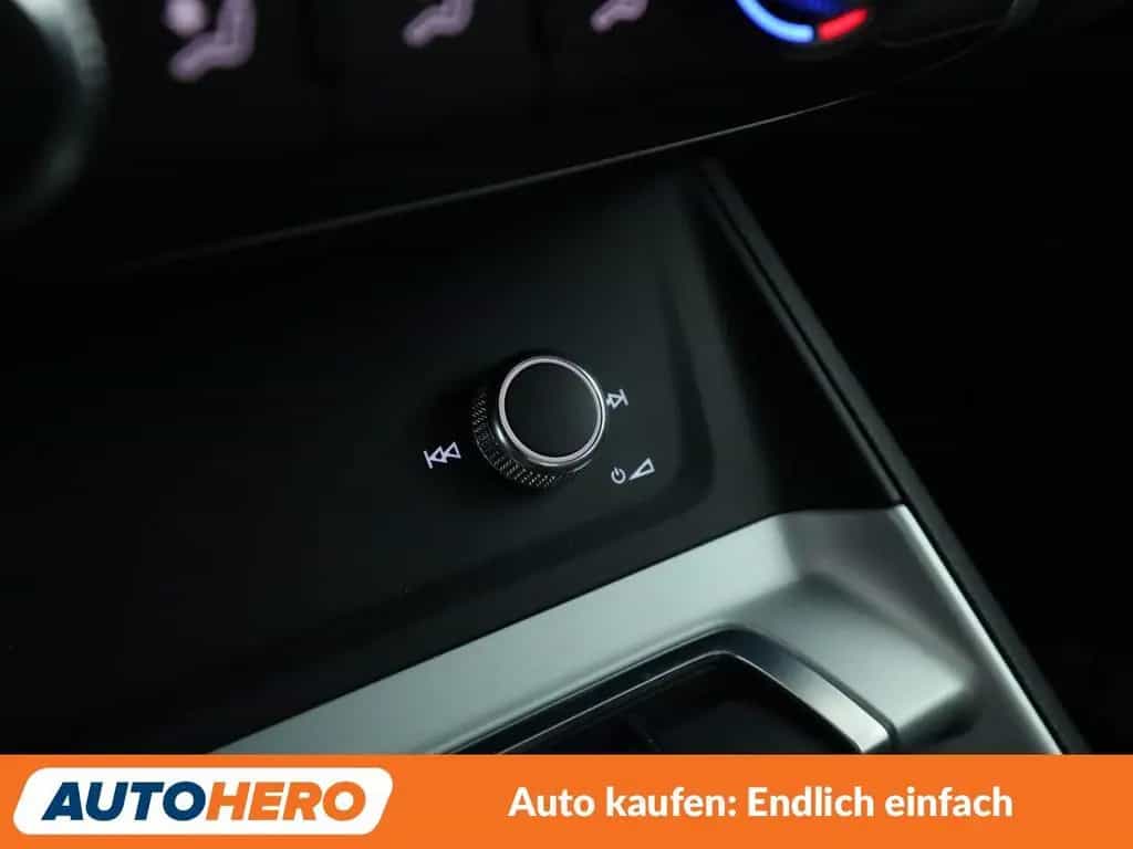 Audi Q3 40 TFSI quattro Advanced 02/2019-photo-26