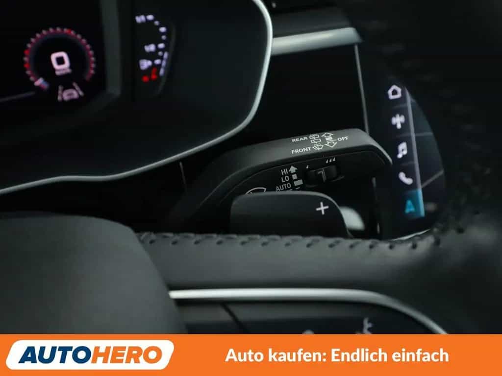 Audi Q3 40 TFSI quattro Advanced 02/2019-photo-29