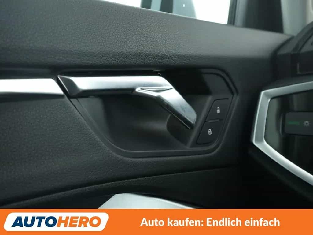 Audi Q3 40 TFSI quattro Advanced 02/2019-photo-33