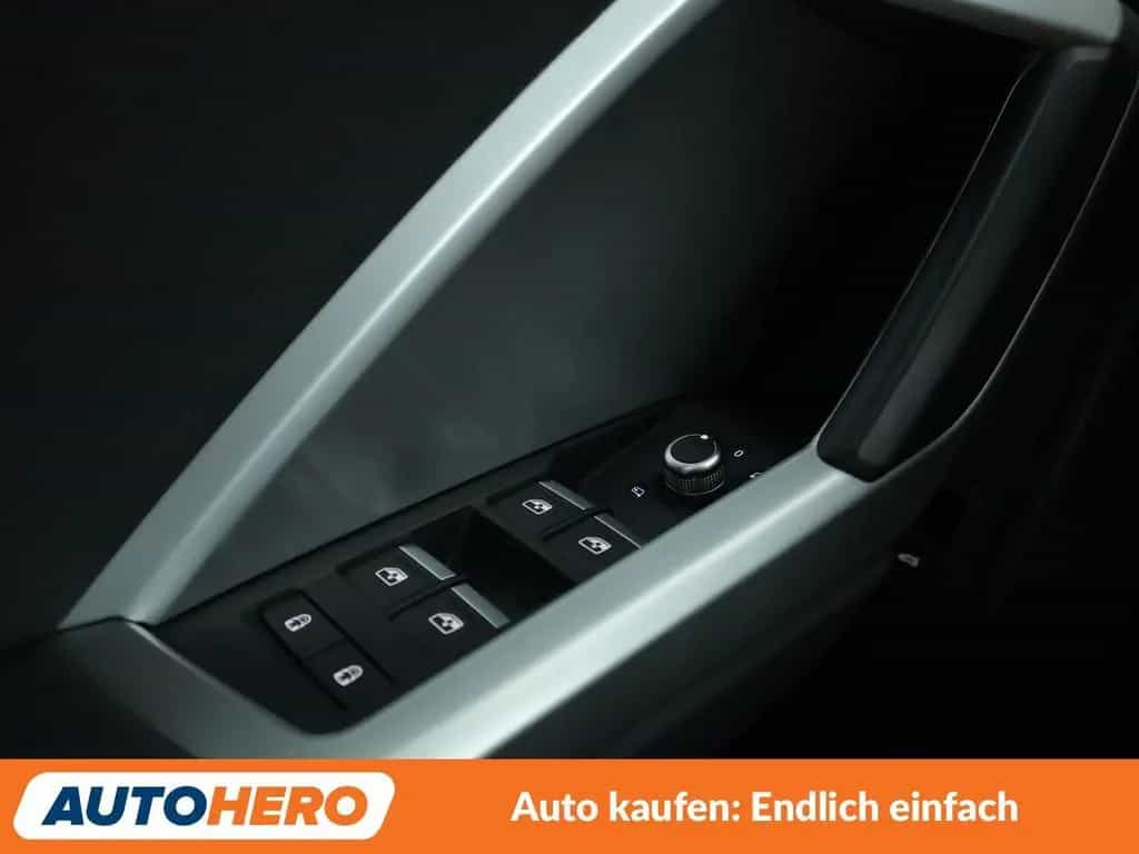 Audi Q3 40 TFSI quattro Advanced 02/2019-photo-34