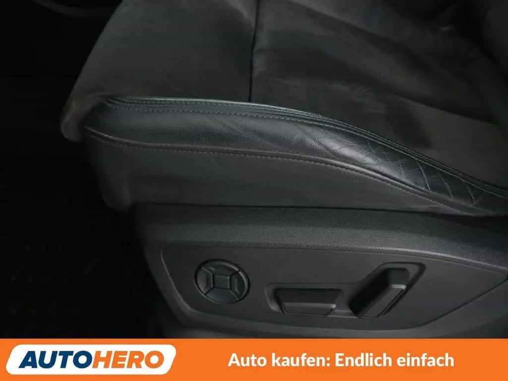 Audi Q3 40 TFSI quattro Advanced 02/2019-photo-35