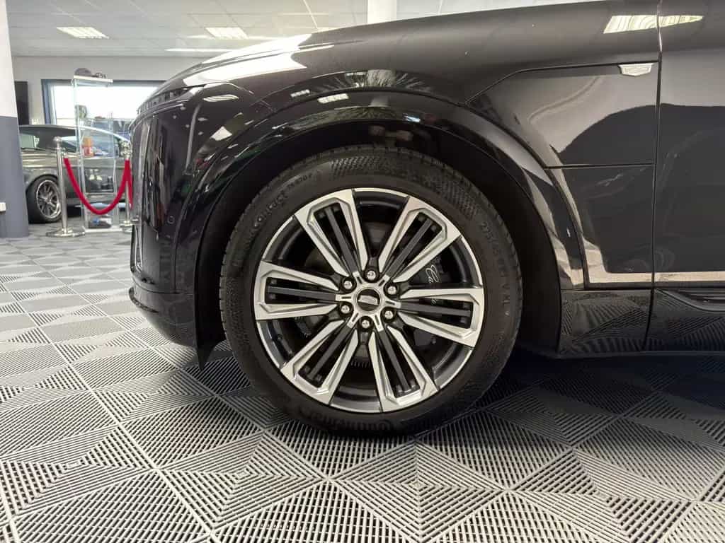 Cadillac Other Lyriq Sport AWD 21"Leder AKG-Sound Pano VOLL 01/2025-photo-3