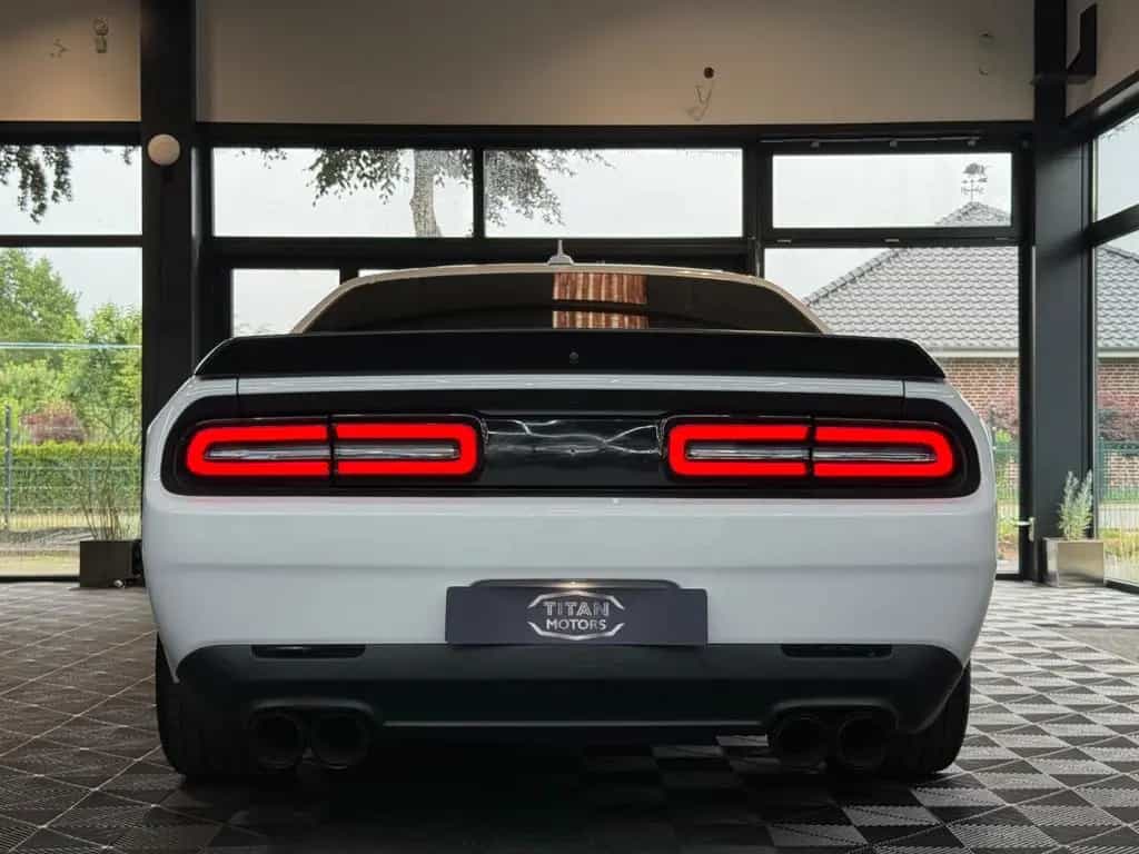 Dodge Challenger SRT Hellcat Red-Eye WideBody 06/2019-photo-8