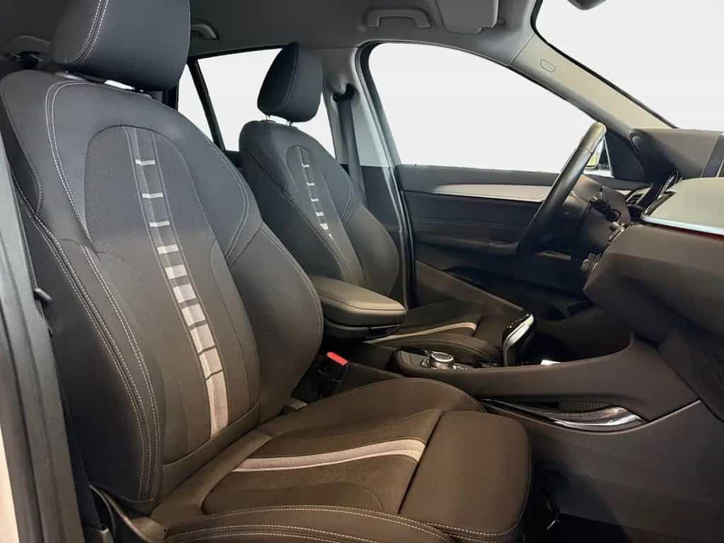 BMW X1 sDrive18i Aut Sport Line Navi+PDC+SHZ+LED+ 06/2019-photo-13
