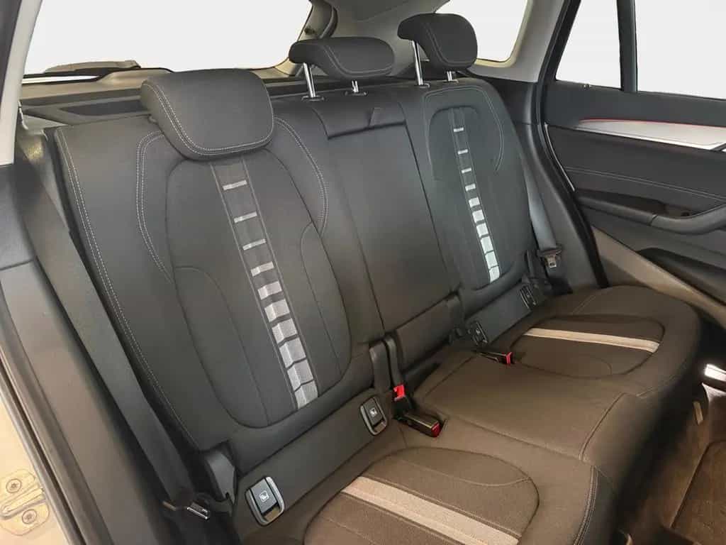 BMW X1 sDrive18i Aut Sport Line Navi+PDC+SHZ+LED+ 06/2019-photo-14