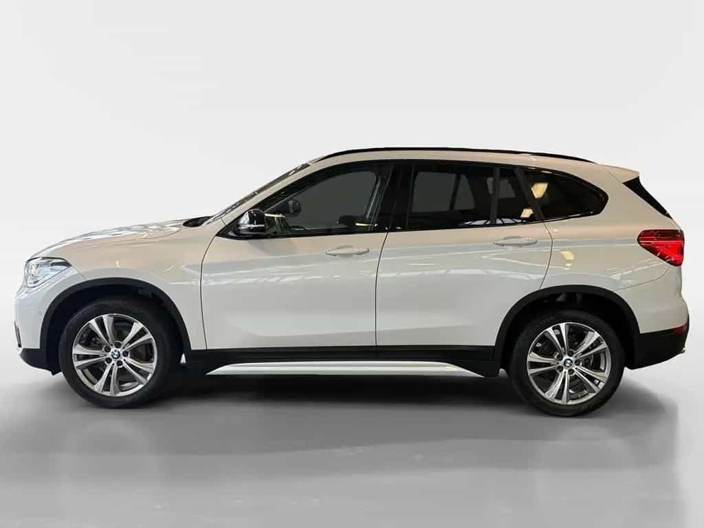 BMW X1 sDrive18i Aut Sport Line Navi+PDC+SHZ+LED+ 06/2019-photo-3