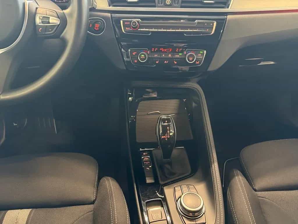 BMW X1 sDrive18i Aut Sport Line Navi+PDC+SHZ+LED+ 06/2019-photo-9