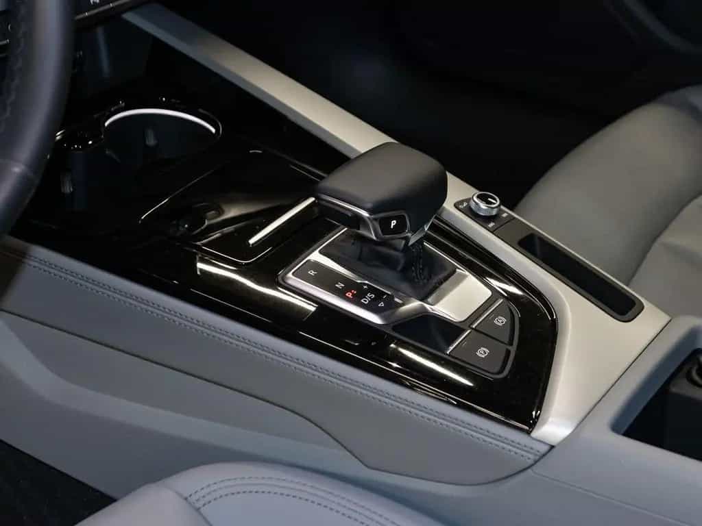 Audi A4 Limousine 35 TFSI Matrix Leder connect PDC+ 06/2022-photo-16