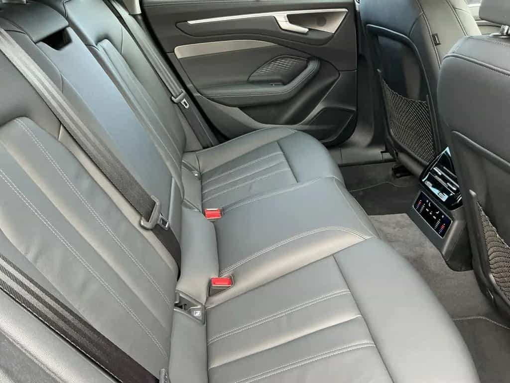 Audi A6 Avant TFSI 150kW MATRIX+NAVI+HuD+B&O+ACC+19" 07/2025-photo-15