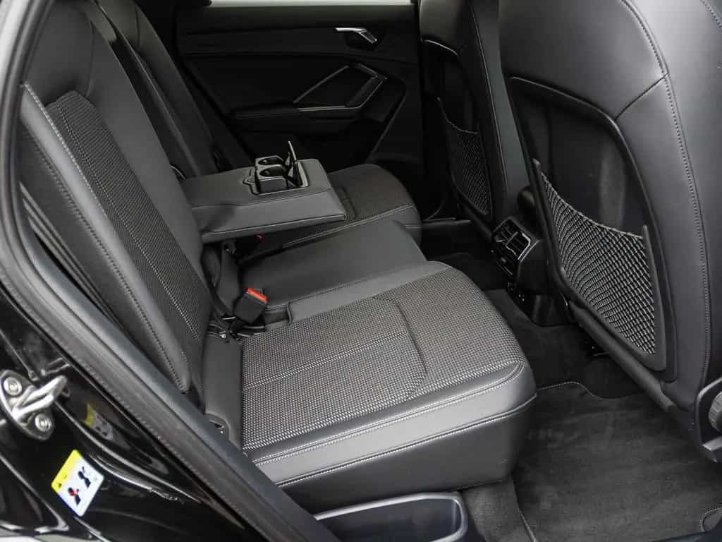 Audi Q3 Sportback S line 35TFSI Navi LED CarPlay GRA 03/2023-photo-18