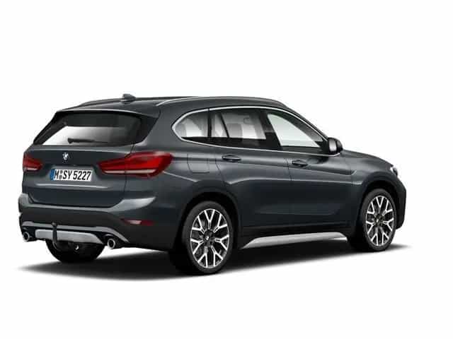 BMW X1 xDrive20i 01/2020-photo-4