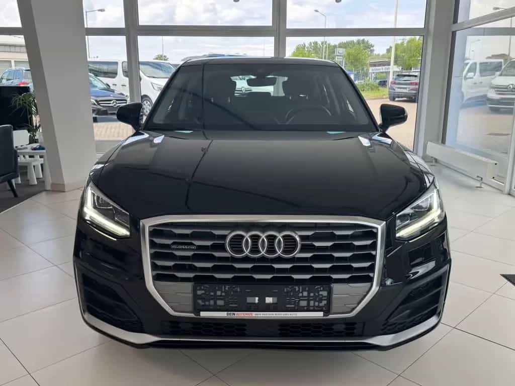 Audi Q2 40 TFSI quattro sport/S-Line/Automatik/Tüv 10/2019-photo-1