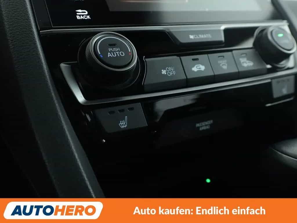 Honda Civic 1.5 VTEC Prestige Aut*NAVI*LED*ACC*CAM*PDC 12/2019-photo-23