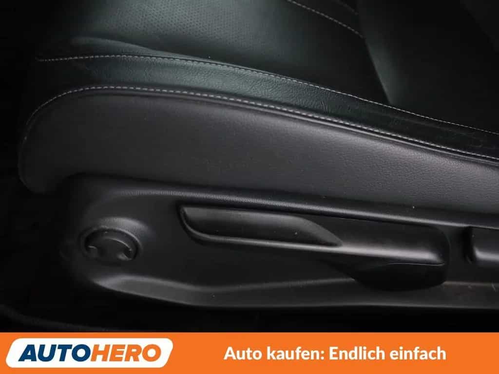 Honda Civic 1.5 VTEC Prestige Aut*NAVI*LED*ACC*CAM*PDC 12/2019-photo-36