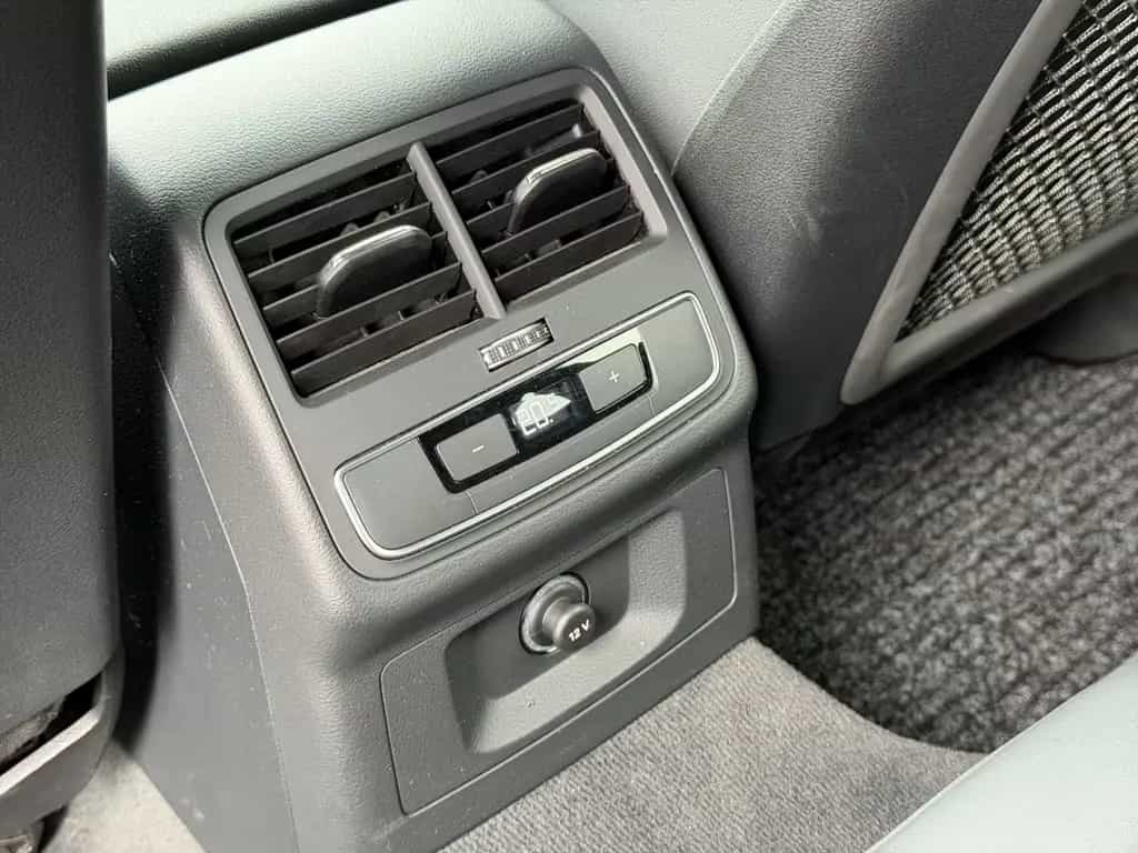 Audi A4 Avant 35 TDI LED*AHK*Virtual*ACC*Navi 12/2020-photo-16