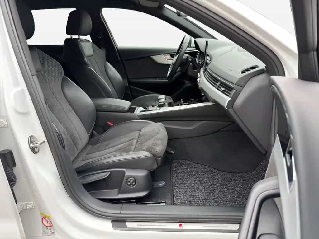 Audi A4 Avant 35 TDI LED*AHK*Virtual*ACC*Navi 12/2020-photo-3