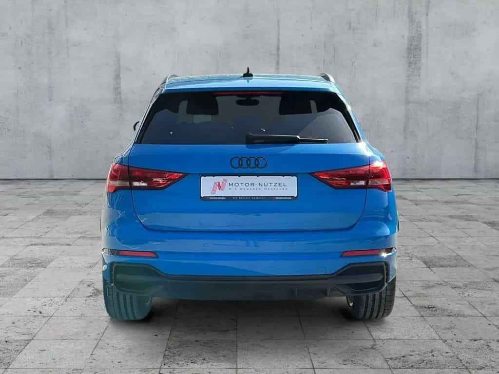 Audi Q3 35 TFSI S-TR S-LINE 5JG+LED+NAV+AHK+ACC+SONOS 10/2022-photo-4