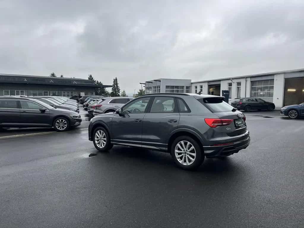 Audi Q3 35 1.5 TFSI S tronic S line 194€ m.20% Anz. N 03/2023-photo-10